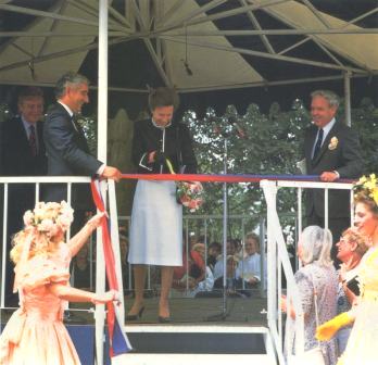 Princess Anne opens Flower Show